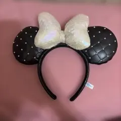 ディズニー カチューシャ 黒とパールホワイト
