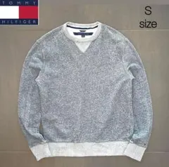 TOMMY HILFIGER トミーヒルフィガー　クラシック トレーナーSサイズ