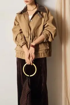 ツイルオーバーサイズブルゾン　ベージュ　新品