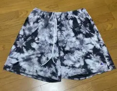 Champion タイダイ柄　メッシュ ショートパンツ XLのサムネイル