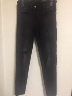 ZARAベーシック　ブラックデニム スキニーパンツ
