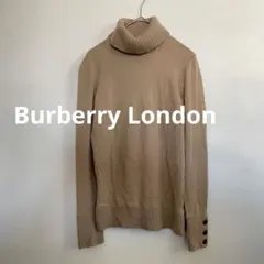 バーバリーロンドン　BurberryLondon タートルネックニット　刺繍ロゴ