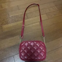 GU キルティングミニショルダーバッグ レッド 赤