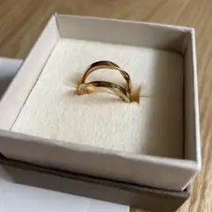 ete／エテ・ツイストリング・イヤーカフ