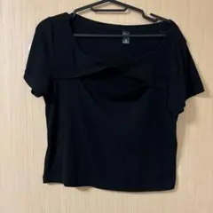ブラック 半袖 トップス