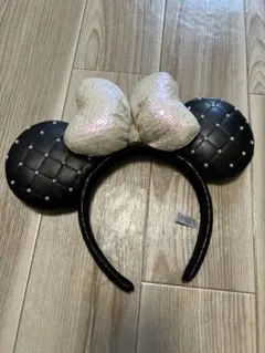 ディズニー ミニー カチューシャ キルティング スパンコール パール 黒