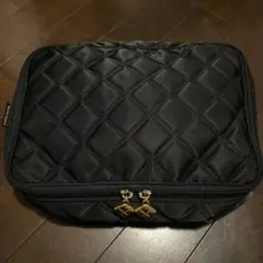 マリークレールのポーチ