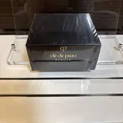 クレ・ド・ポーボーテ プードルトランスパラントn1ライトその32