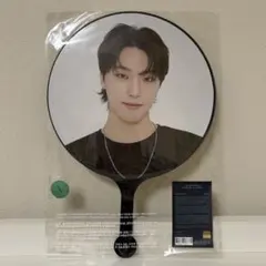 seventeen caratland 2020 うちわ　団扇　ピケット　ディノ seventeen caratland 2020 うちわ 団扇 ピケット ディノ - メルカリ