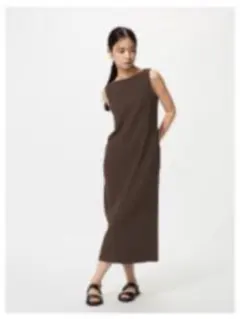 UNIQLOクレープジャージーワンピースノースリーブ/丈短めMサイズ　ブラウンのサムネイル