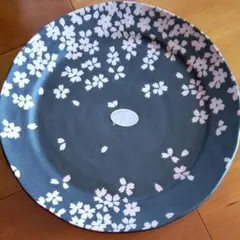 宇野千代さんの皿、春爛漫希少品