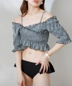 【新品】Chico チコ シャーリングクロスオフショル水着のサムネイル