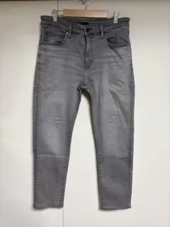 UNIQLO グレー デニムパンツ 34