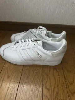 新品GAZELLE ハラコスニーカーのサムネイル