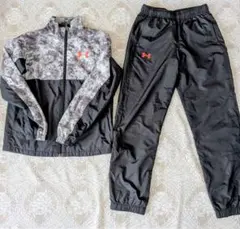 Under Armour キッズ ウインドブレーカー 上下セット YLG