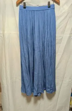 ライトブルー プリーツ ワイドパンツ