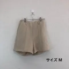 美脚見え✨ハイウエスト ショートパンツ センタープレス M クリーム ベージュ