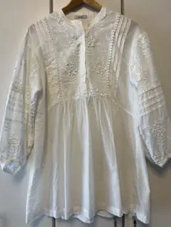 niko and... 白ブラウス　3Dフラワー刺繍チュニック サイズF