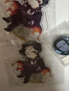 鬼滅の刃　鬼舞辻無惨　缶バッジ　アクリルスタンド