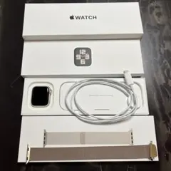 使用回数1度！Apple Watch SE（GPS）（第2世代）本体＋ベルト付き