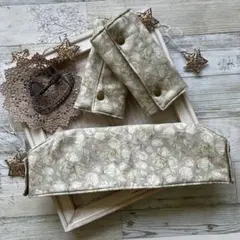抱っこ紐よだれカバー＆首周りカバーセット ハンドメイド 花柄 リバーシブル