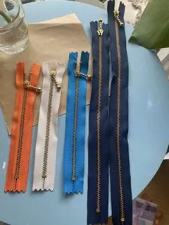 Item thumbnail for item e7ac8d2e-8a54-471b-b81f-68b0ce106760