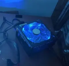 Thermaltake EVO Blue Series 750W 本体のサムネイル