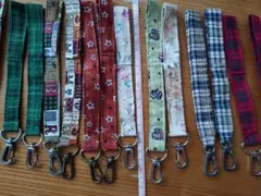 ハンドメイド　ストラップ　チャーム