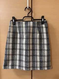 チェック　ツイード　タイト　スカート