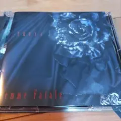 Femme Fatale「FREYA」通常盤　着せ替えジャケット封入
