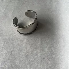 バングルのサムネイル