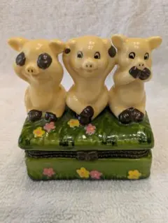 Item thumbnail for item dfd5b0c4-e95f-427e-a632-e5227d7e2a51