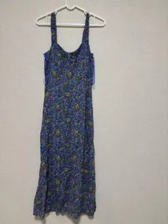 美品　ZARA 花柄ロングワンピース