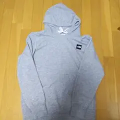 The North Face グレー パーカーNT11904Zのサムネイル