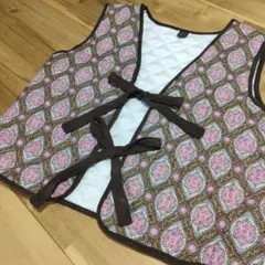 ベスト　キルティング　リボン