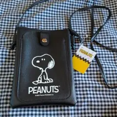 スヌーピー　新品未使用ショルダーバック