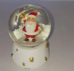 サンタクロース スノードーム(高さ約6.5㎝直径4cm）