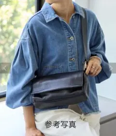 【新品未使用】ビアズリー レザーリングボディバッグ ブラック