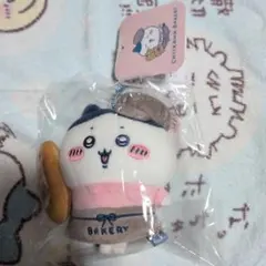 ちいかわベーカリー スタッフさんなマスコット（ハチワレ）のサムネイル