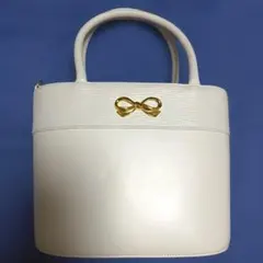 2026年最新】ハナエモリ ハンドバッグ 白の人気アイテム - メルカリ