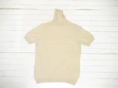 105975 ユニクロ　カシミヤ100％　　半袖タートルネックセーター　L