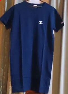 Champion チャンピオン Tシャツ ネイビー レディースMのサムネイル