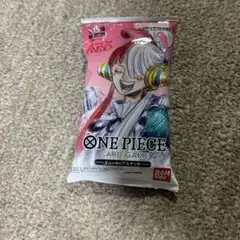 チュートリアルデッキ ウタ フィルムレッド入場者特典ワンピースカード