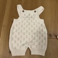MONBEBÉ クリーム色ロンパース S