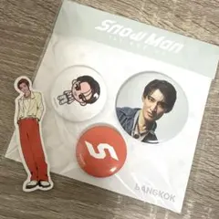 Snow Man 向井康二 Bangkok 缶バッジ ステッカー