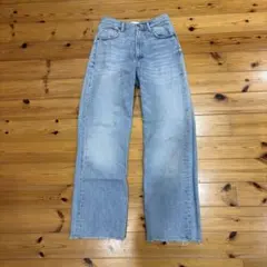ZARA ライトブルー ワイドデニムパンツ 36のサムネイル