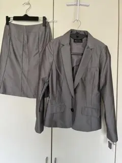 【新品未使用】ウォッシャブル　Mayo unoマヨウノ　スカートスーツ