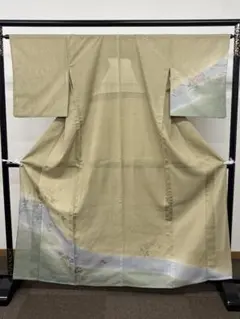 正絹　訪問着 袷　淡くすみ緑　身丈肩158 紋有　作家物 正絹 訪問着 袷 淡くすみ緑 身丈肩158 紋有 作家物 - メルカリ