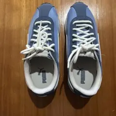 未使用品PUMAスニーカー