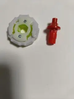 ベイブレードx　7-60ラチェット　Rビット